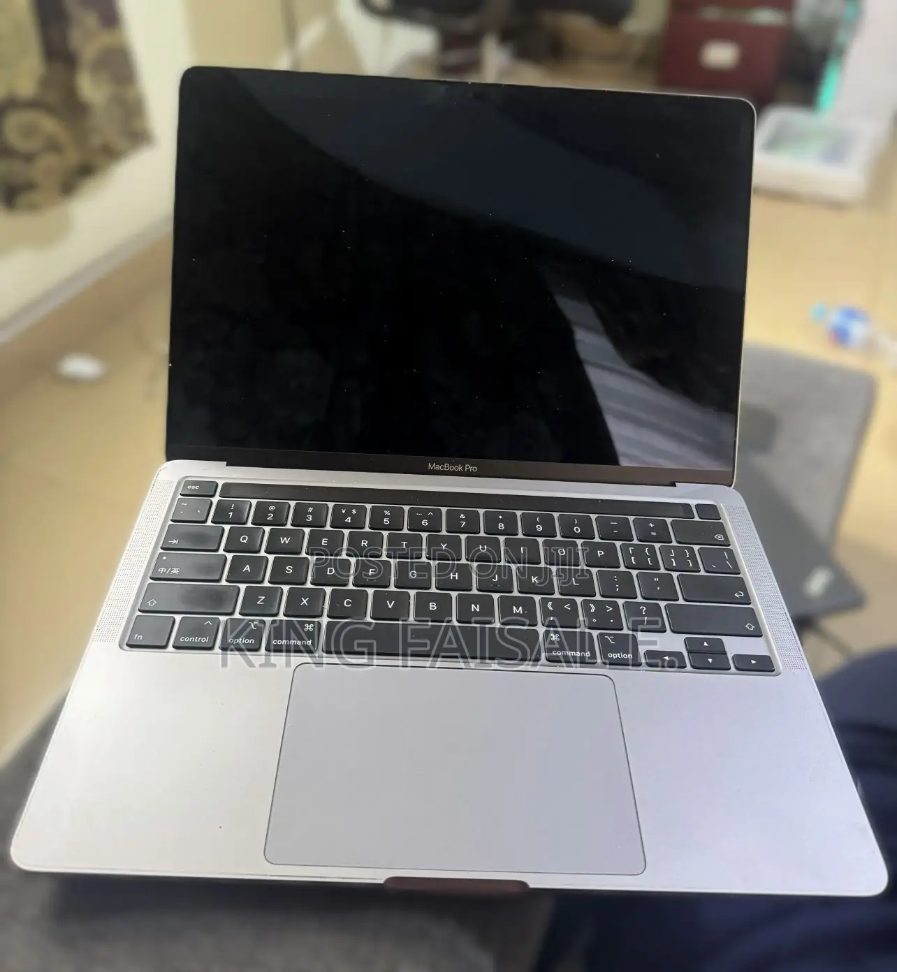 Laptop Apple MacBook Pro 2020 16GB Intel Core i5 SSD 256GB