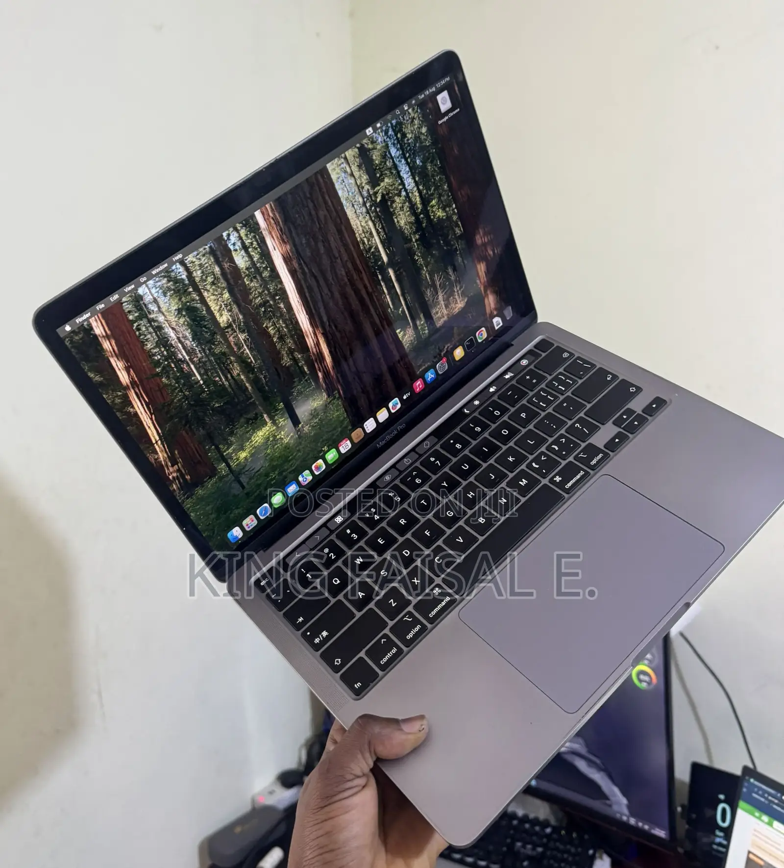 Laptop Apple MacBook Pro 2020 16GB Intel Core i5 SSD 256GB