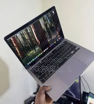 Laptop Apple MacBook Pro 2020 16GB Intel Core i5 SSD 256GB
