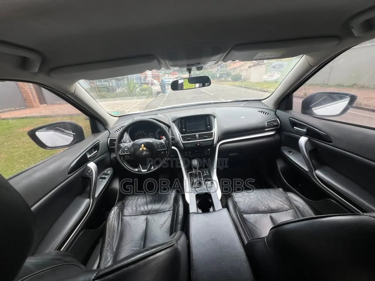 Mitsubishi Eclipse 2018 White