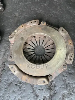 T.D / Hardbody/Np300, Pressure Plate/Clutch Disc 2005,2007,2008,2009