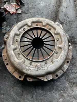 T.D / Hardbody/Np300, Pressure Plate/Clutch Disc 2005,2007,2008,2009