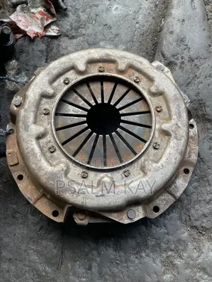 T.D / Hardbody/Np300, Pressure Plate/Clutch Disc 2005,2007,2008,2009