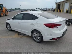 Hyundai Elantra Value Edition 2019 White
