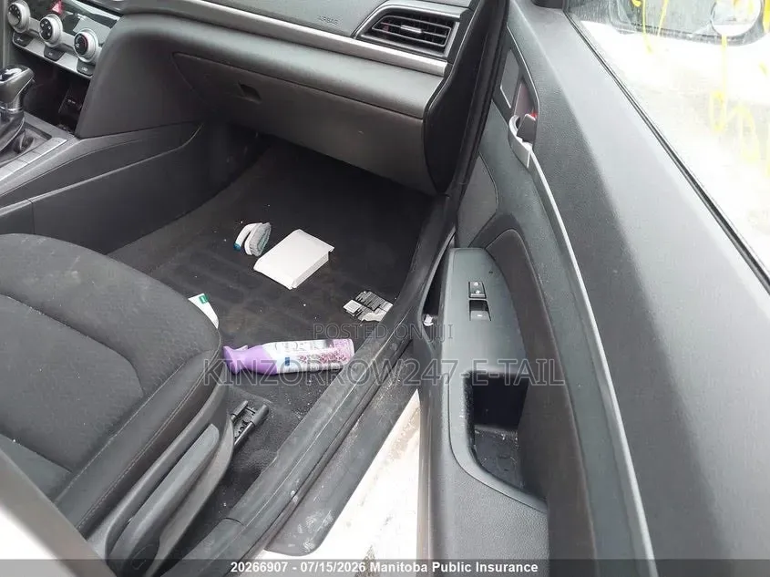 Hyundai Elantra Value Edition 2019 White