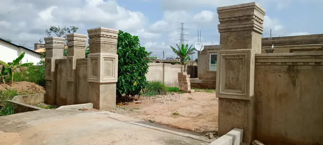 3bdrm House in Sam Properties, Toll Booth for sale