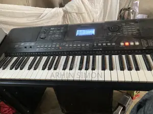 Yamaha E463