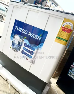 Powerful and Long Lasting 12kg Twin Tub Flamino Washing Machine