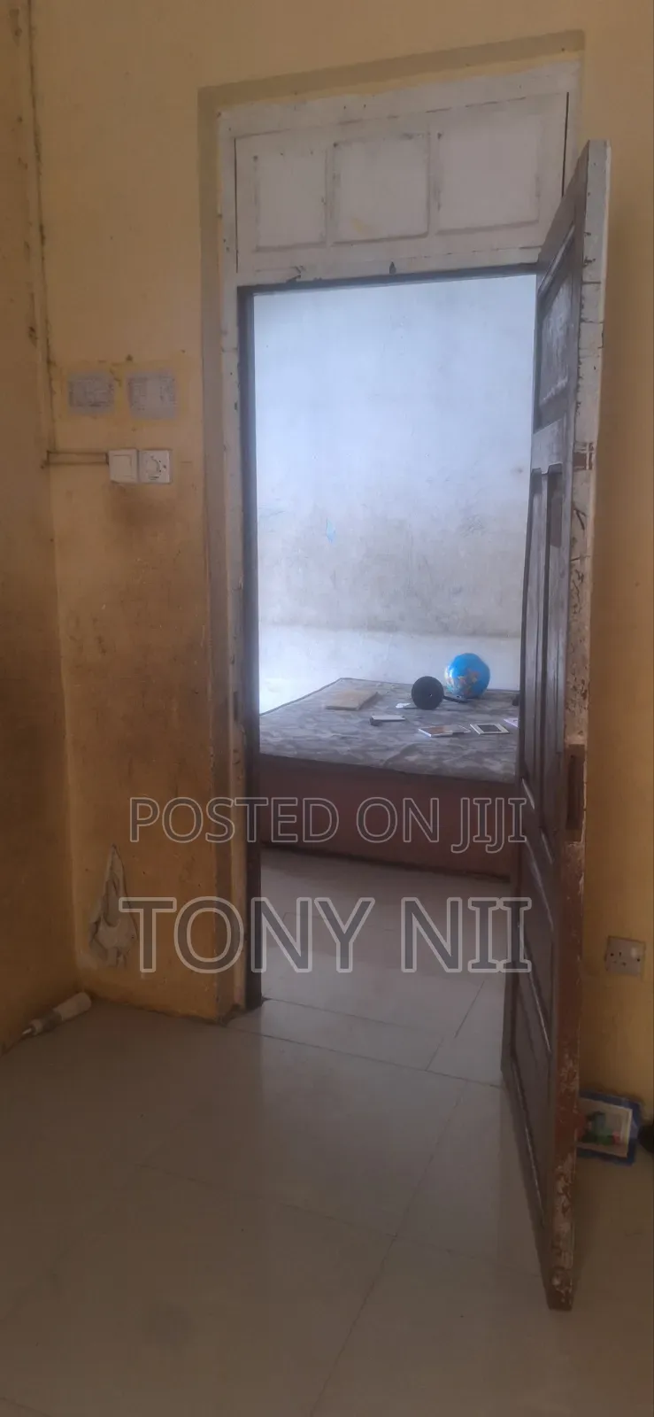 1bdrm House in Nii, Tesano for rent
