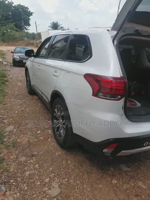 Mitsubishi Outlander Sport 2017 White