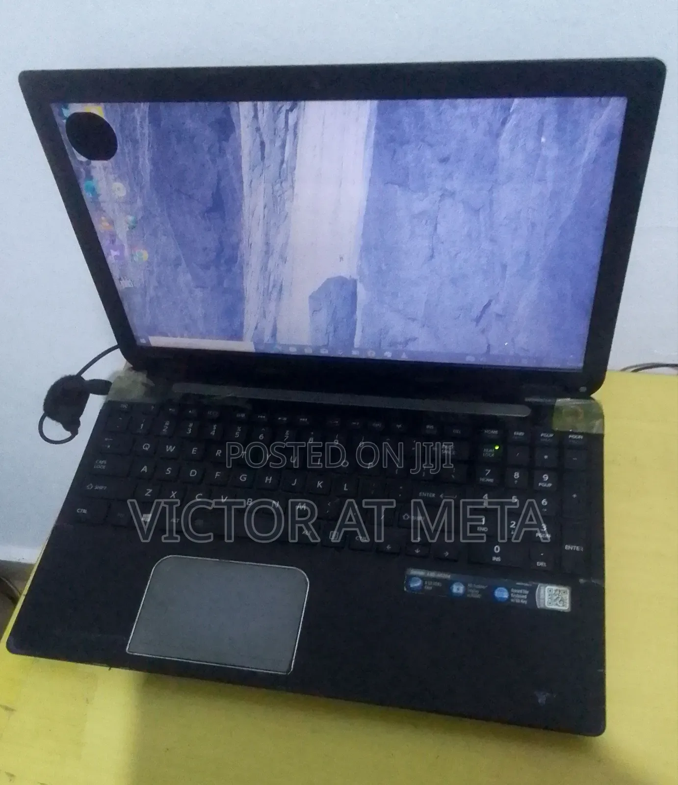 Laptop Toshiba Satellite L50 8GB Intel Core i5 HDD 500GB