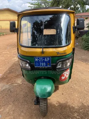 TVS King Deluxe Plus iTouch Start 2025 Green