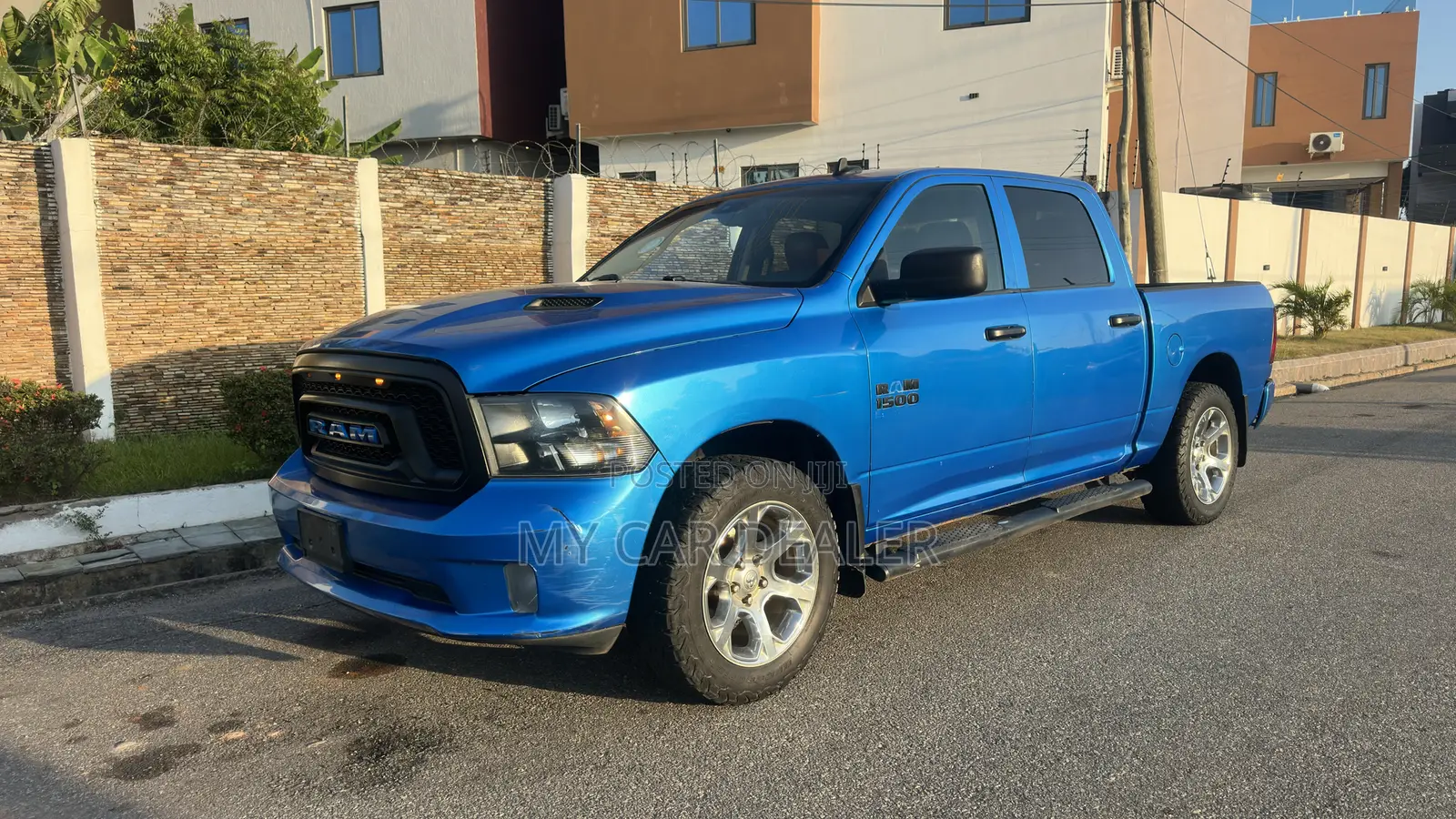 Dodge RAM 1500 3.6 Petrol AWD 2019 Blue