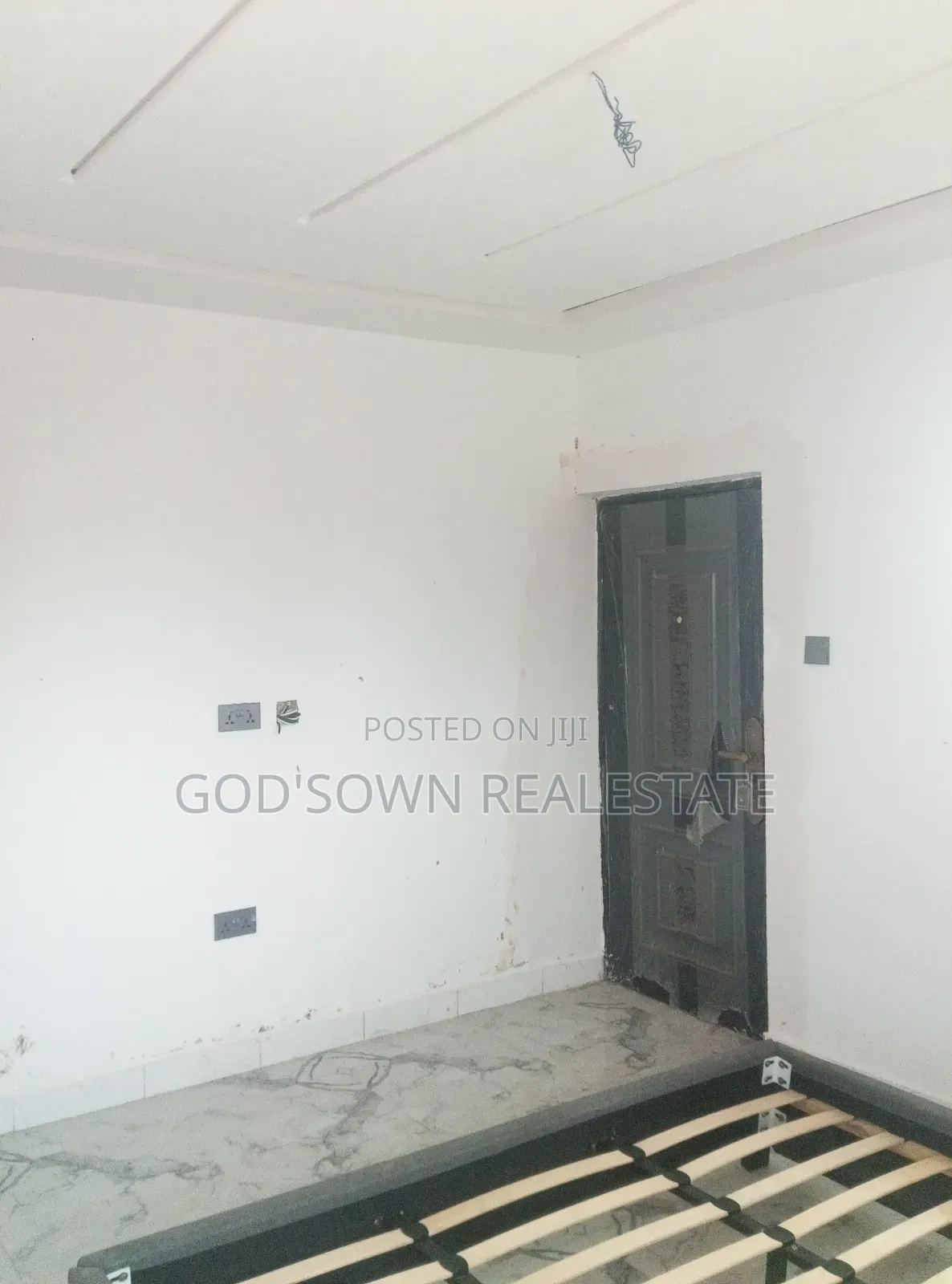 2bdrm Apartment in Kakaraba Down, Kasoa for rent