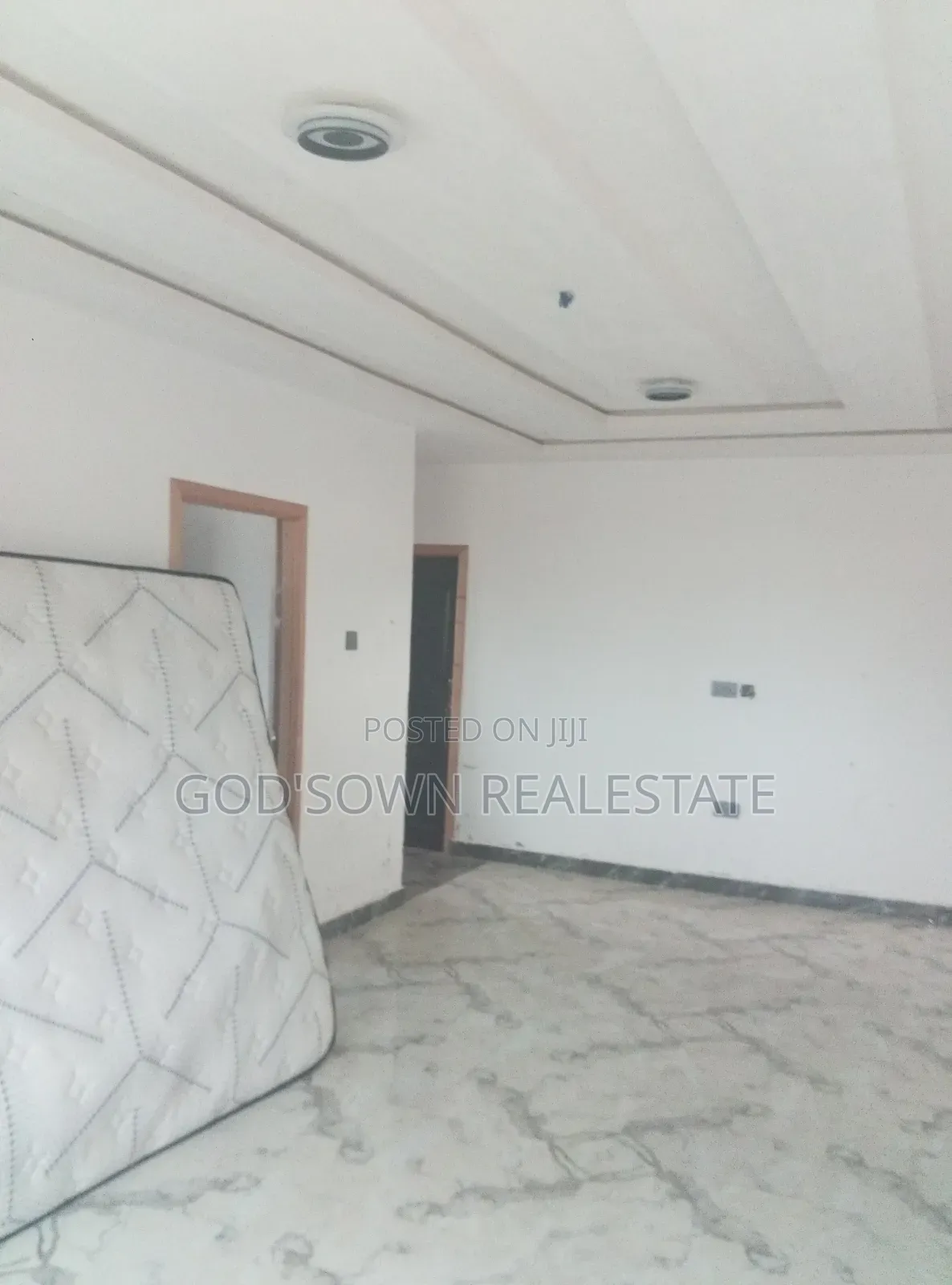 2bdrm Apartment in Kakaraba Down, Kasoa for rent