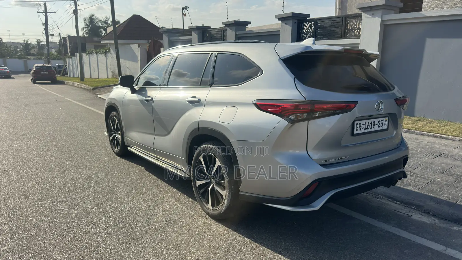 Toyota Highlander XSE 2021 Silver
