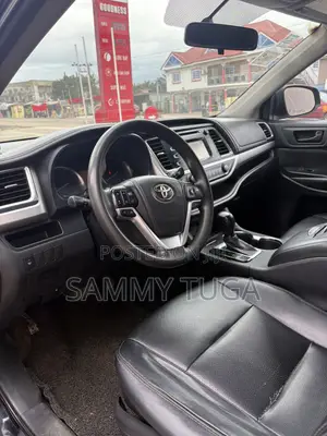 Toyota Highlander 2016 Black