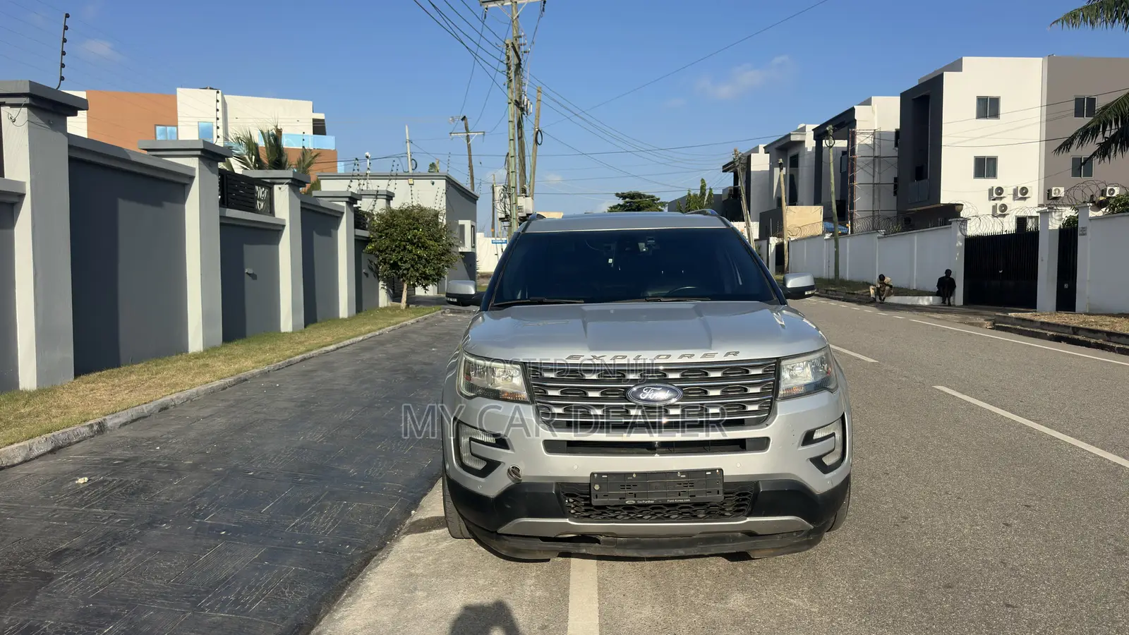 Ford Explorer Limited 4dr SUV AWD (3.5L 6cyl 6A) 2016 Silver