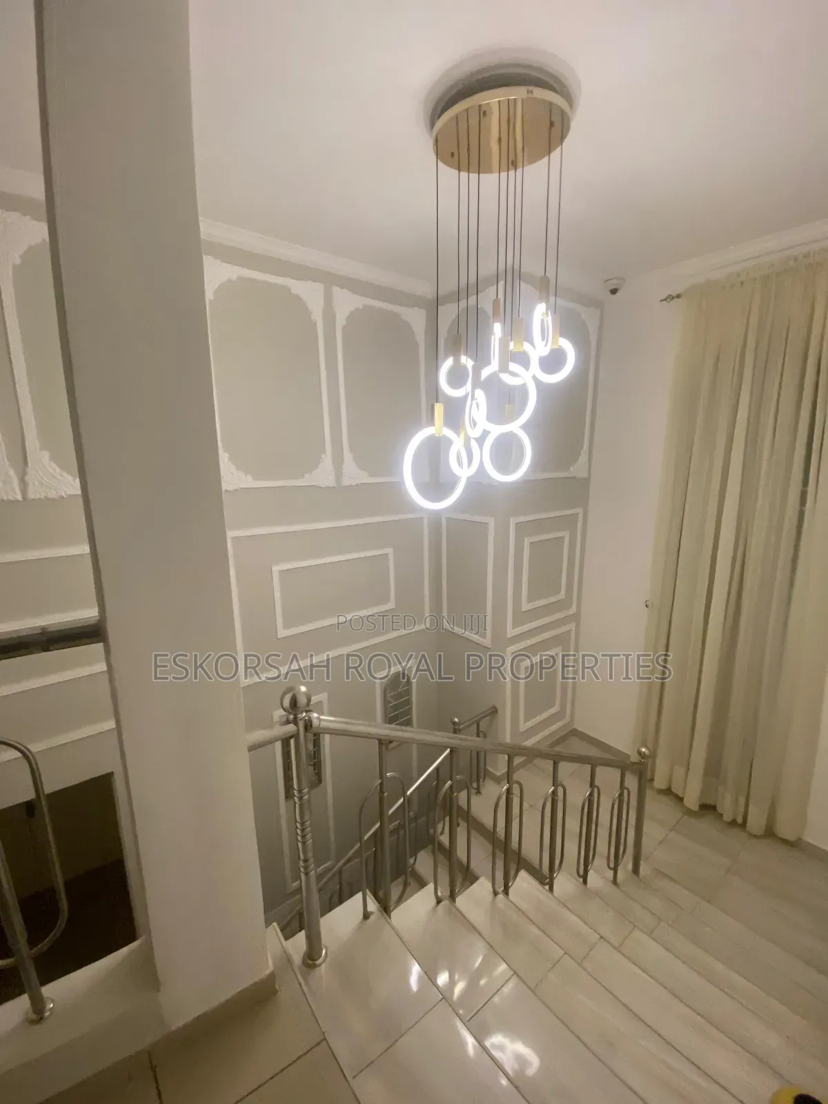 5bdrm House in Adjiringanor Ability for sale