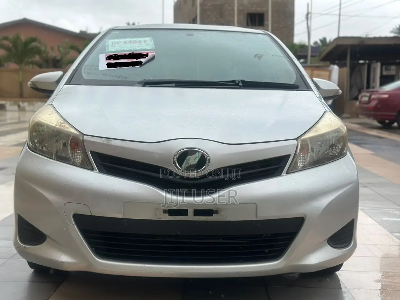 Toyota Vitz 1.3 AWD 5dr 2014 Silver