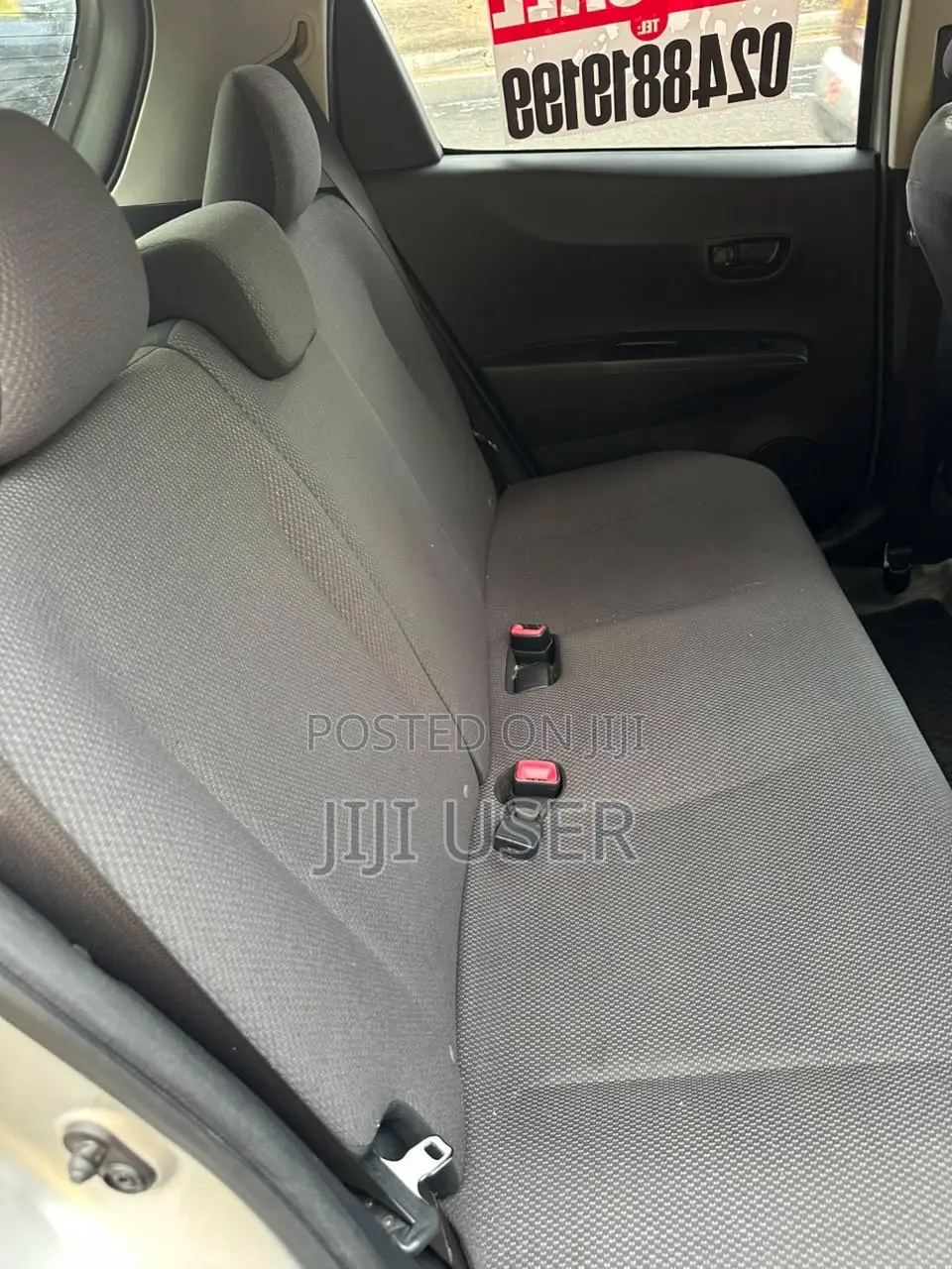 Toyota Vitz 1.3 AWD 5dr 2014 Silver