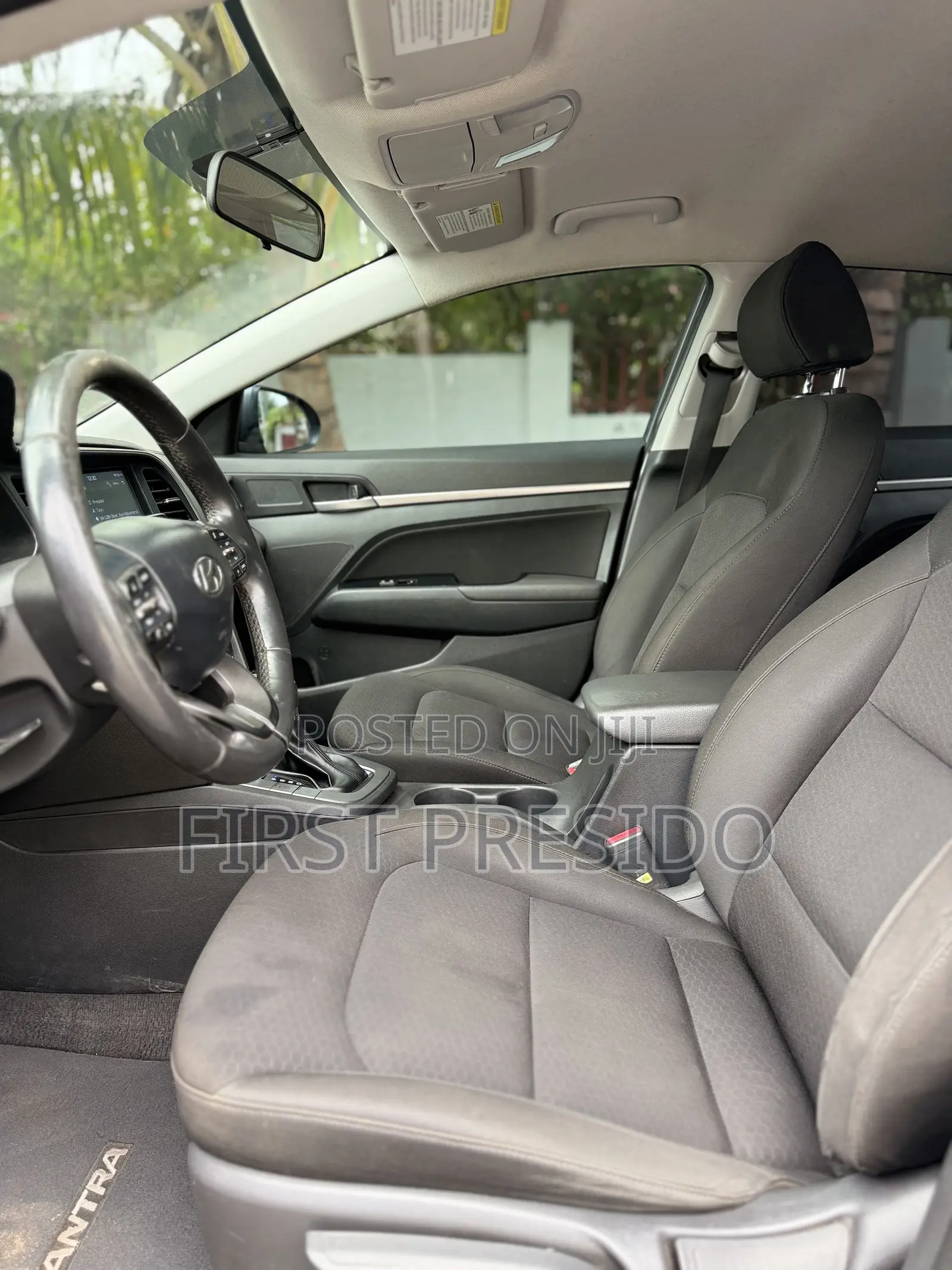 Hyundai Elantra SEL 2020 Gray