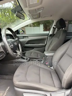 Hyundai Elantra SEL 2020 Gray