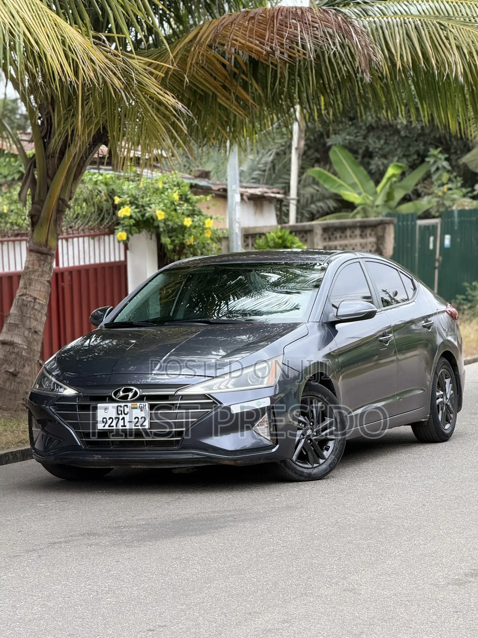 Hyundai Elantra SEL 2020 Gray