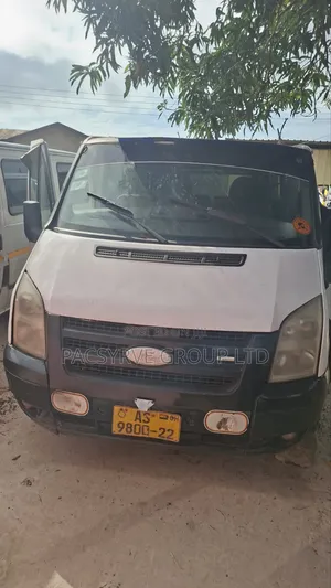 Ford Transit 2007 White