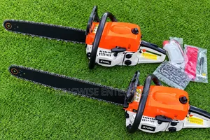 Chainsaw Machine
