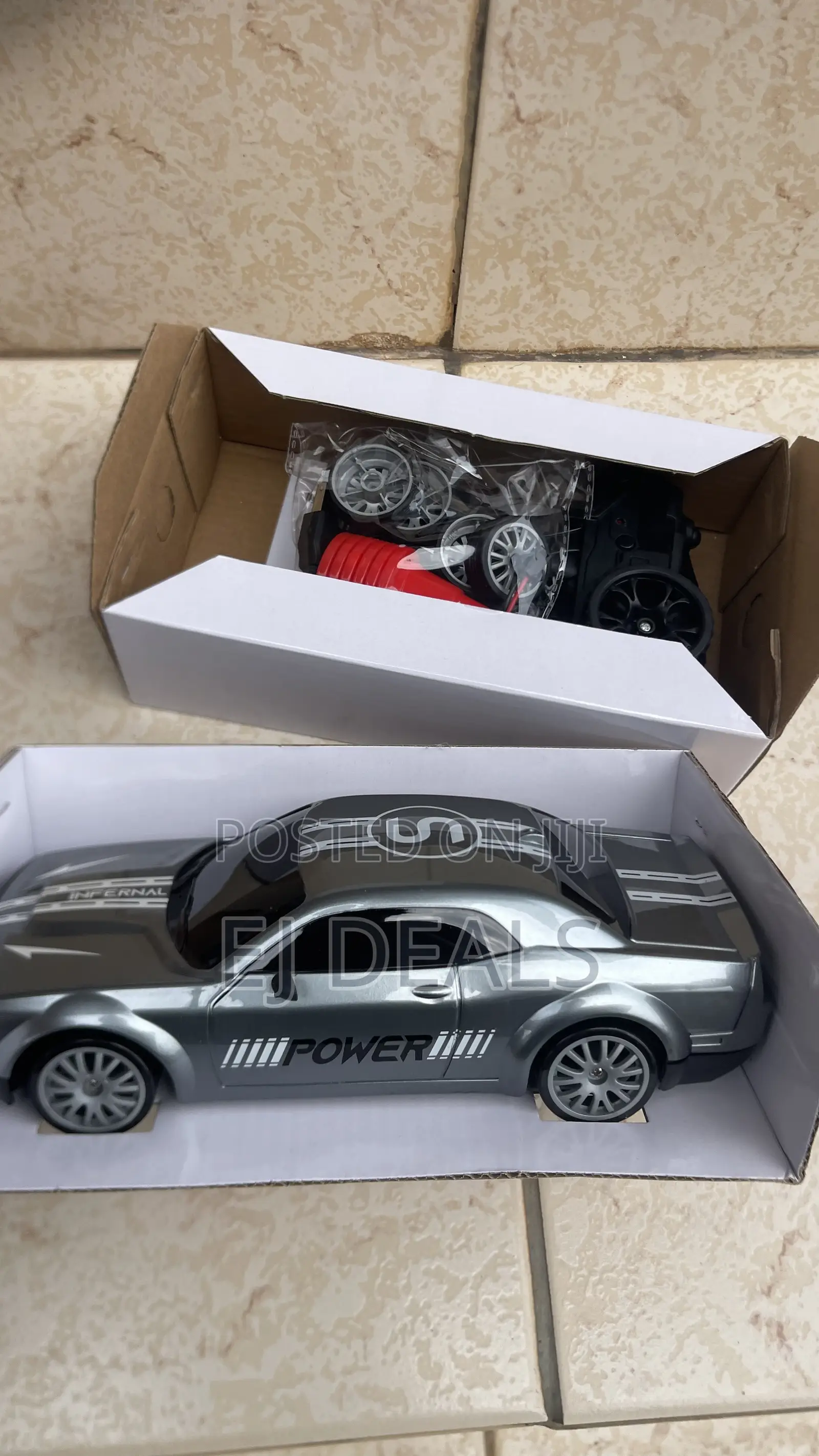 Dodge Hellcat Remote Control Car 4WD With Rechargeable Battery