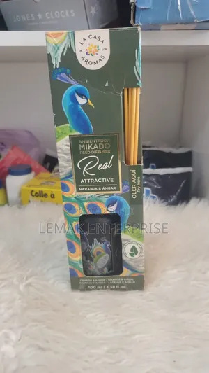 La Casa De Los Aromas Mikado "Real Attractive" Reed Diffuser.