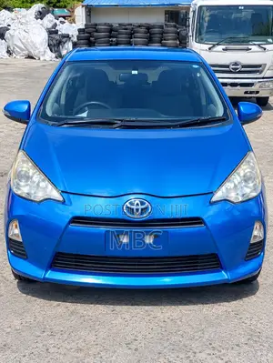 Toyota Aqua 2013 Blue