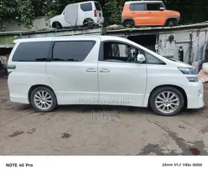 Toyota Vellfire 2013 White