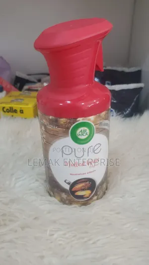 Air Wick Pure Mulled Wine Air Freshener Spray (250 Ml).