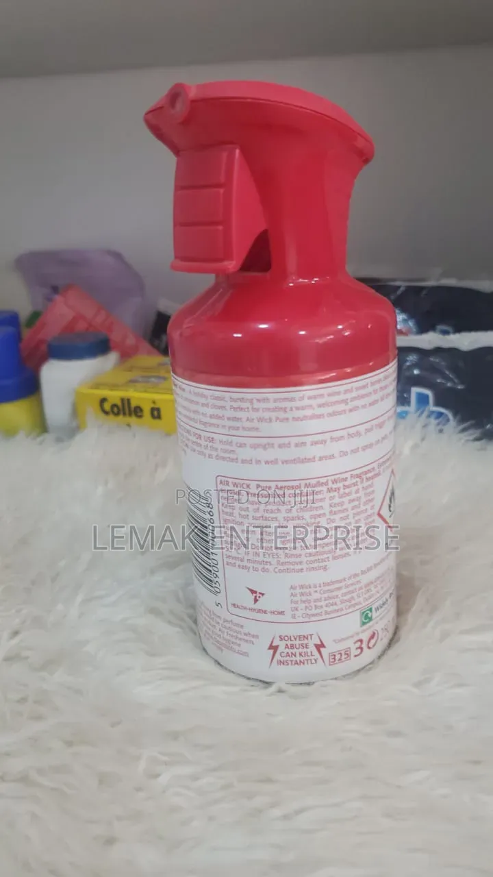 Air Wick Pure Mulled Wine Air Freshener Spray (250 Ml).
