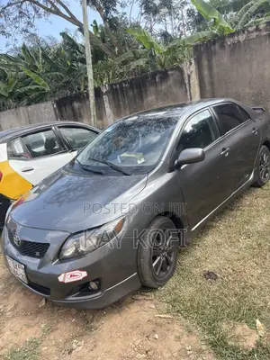 Toyota Corolla S 4dr Sedan (1.8L 4cyl 4A) 2010 Gray