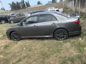 Toyota Corolla S 4dr Sedan (1.8L 4cyl 4A) 2010 Gray