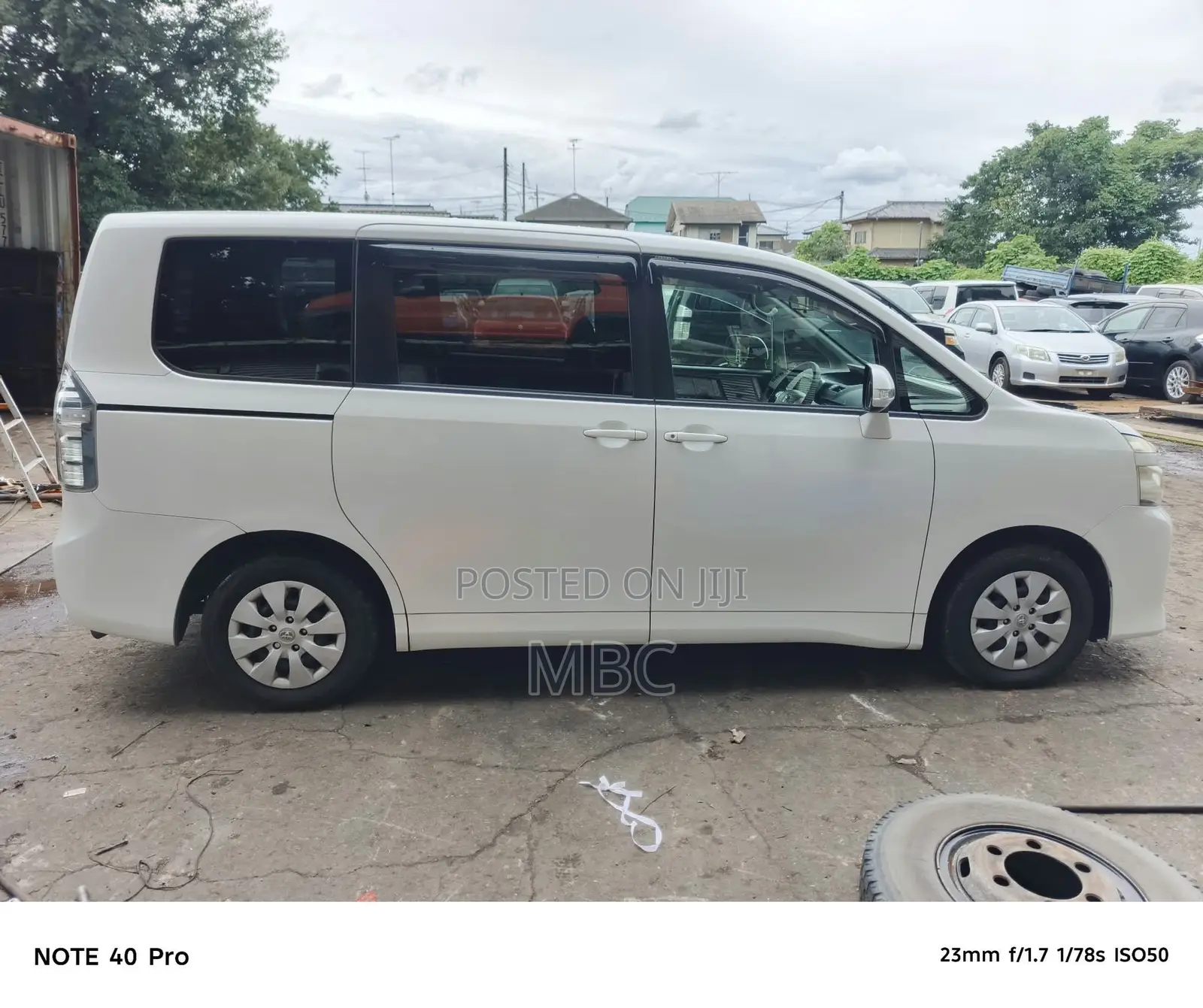 Toyota Voxy 2013 White