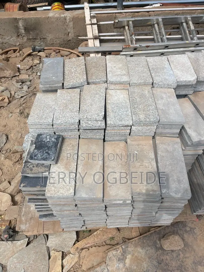 Stone Seller