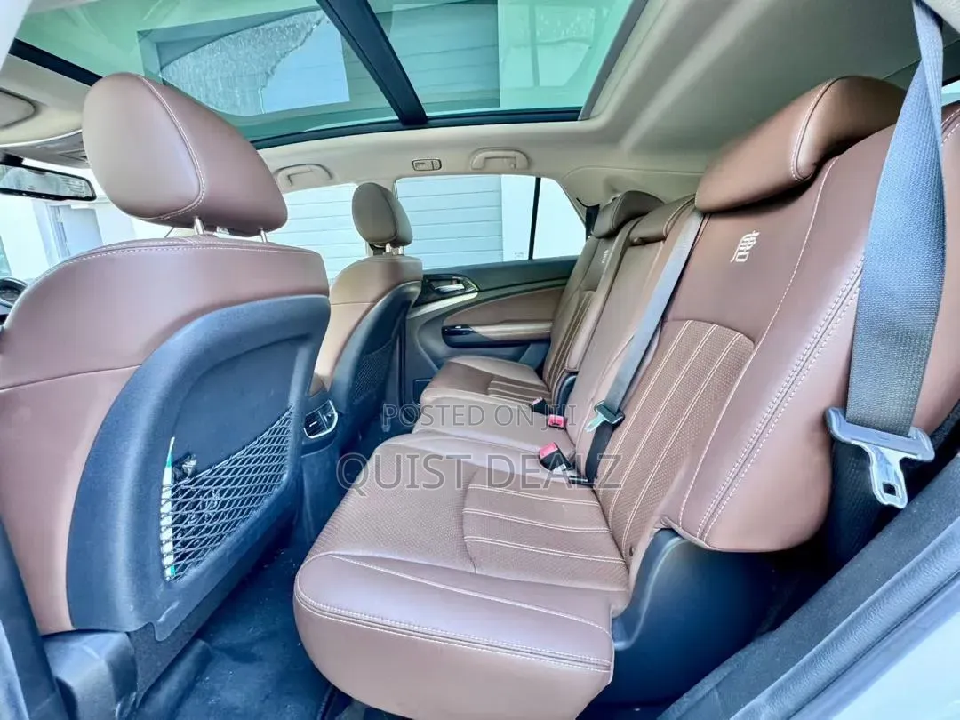 BYD Tang EV 2018 Beige