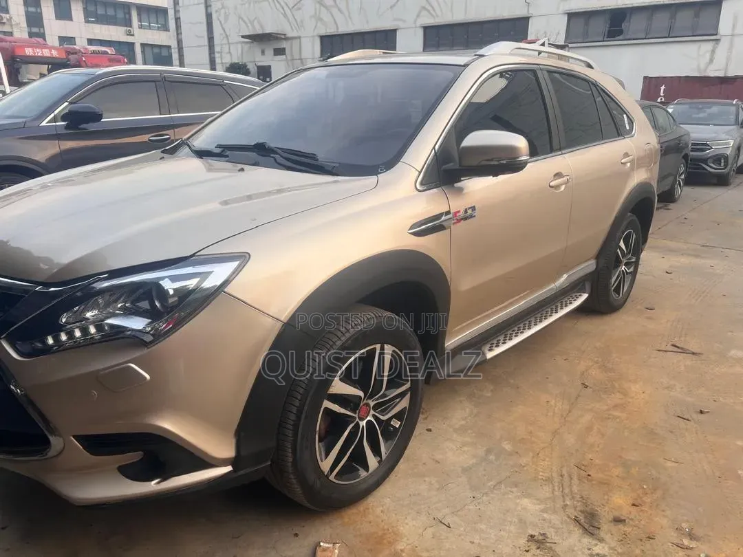 BYD Tang EV 2018 Beige