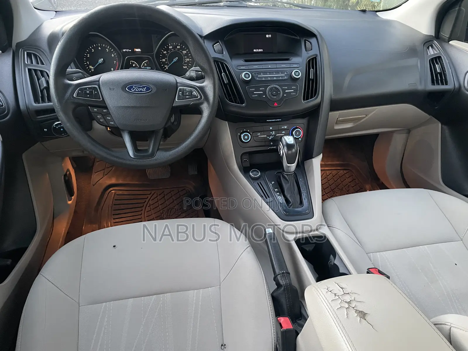 Ford Focus SE 4dr Sedan (2.0L 4cyl 5M) 2015 Black