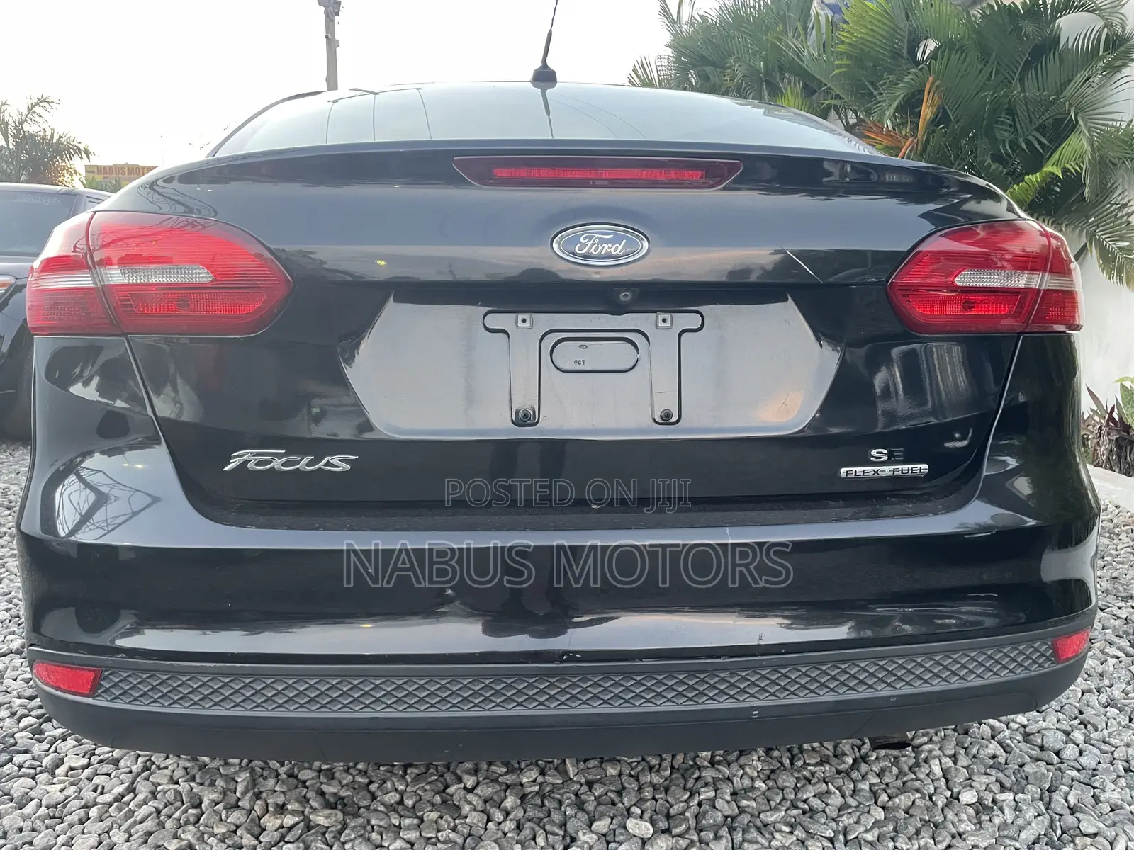 Ford Focus SE 4dr Sedan (2.0L 4cyl 5M) 2015 Black