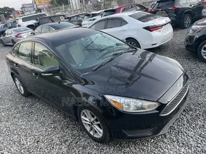 Ford Focus SE 4dr Sedan (2.0L 4cyl 5M) 2015 Black