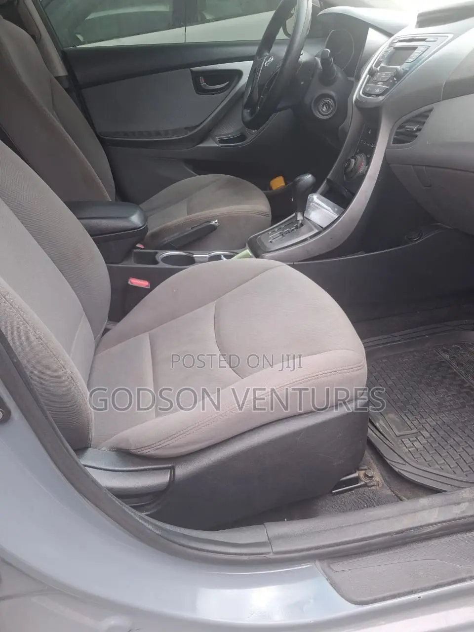 Hyundai Elantra 2013 Gray