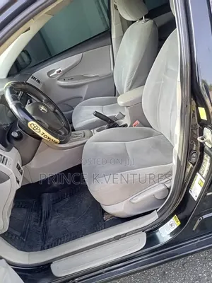 Toyota Corolla 2013 Black
