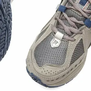 New Balance 1906R