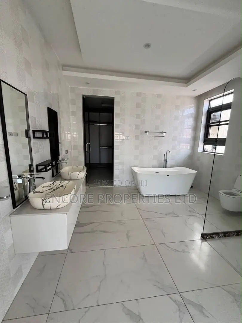 4bdrm House in A&C Mall Area for rent