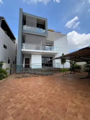 4bdrm House in A&C Mall Area for rent
